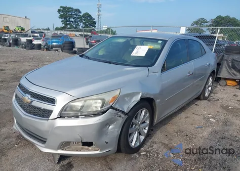 2013 Chevrolet Malibu 1Ls z USA, uszkodzony, nr VIN 1G11B5SAXDF125259